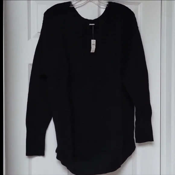 NWT! Offline by AERIE Black Home Stretch Off the Shoulder Sweater! Size M! - Picture 17 of 17